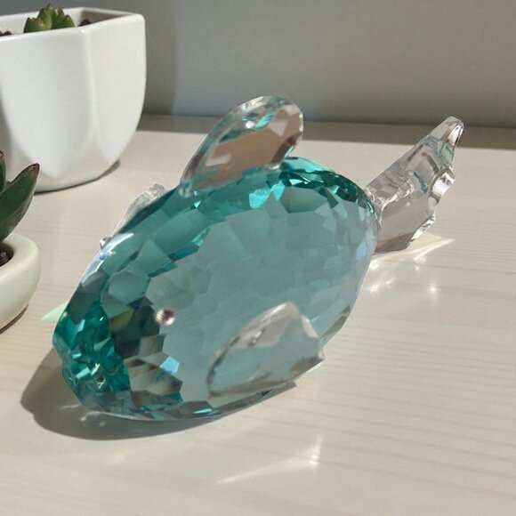 Oleg Cassini Seafoam Green Crystal Fish Paperweight Figurine w/ Box 4” - Picture 1 of 5
